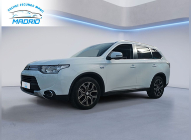 Mitsubishi - Outlander