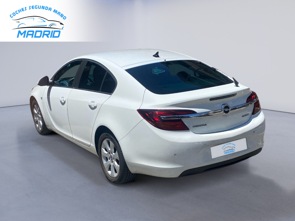 Opel Insignia Berlina Selective foto 3