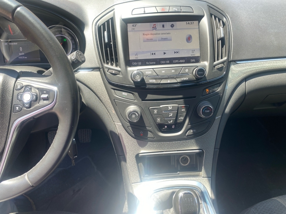 Opel Insignia Berlina Selective foto 6