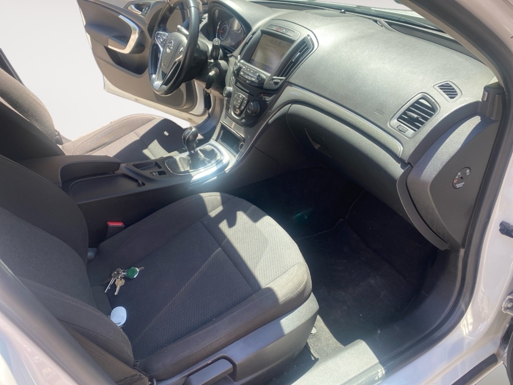 Opel Insignia Berlina Selective foto 10