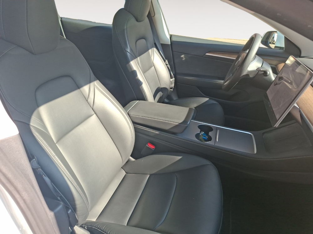 Tesla Model 3 Basis RWD foto 14