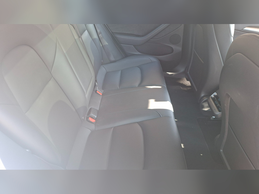 Tesla Model 3 Basis RWD foto 15