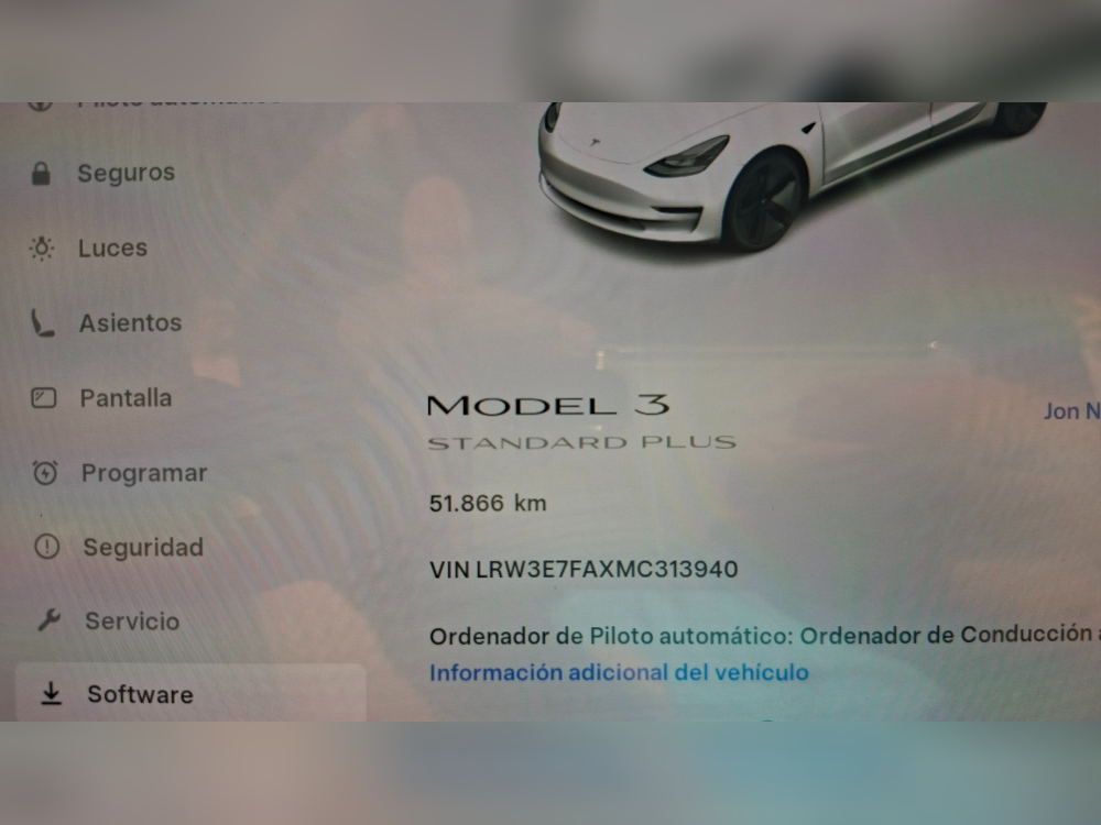 Tesla Model 3 Basis RWD foto 18