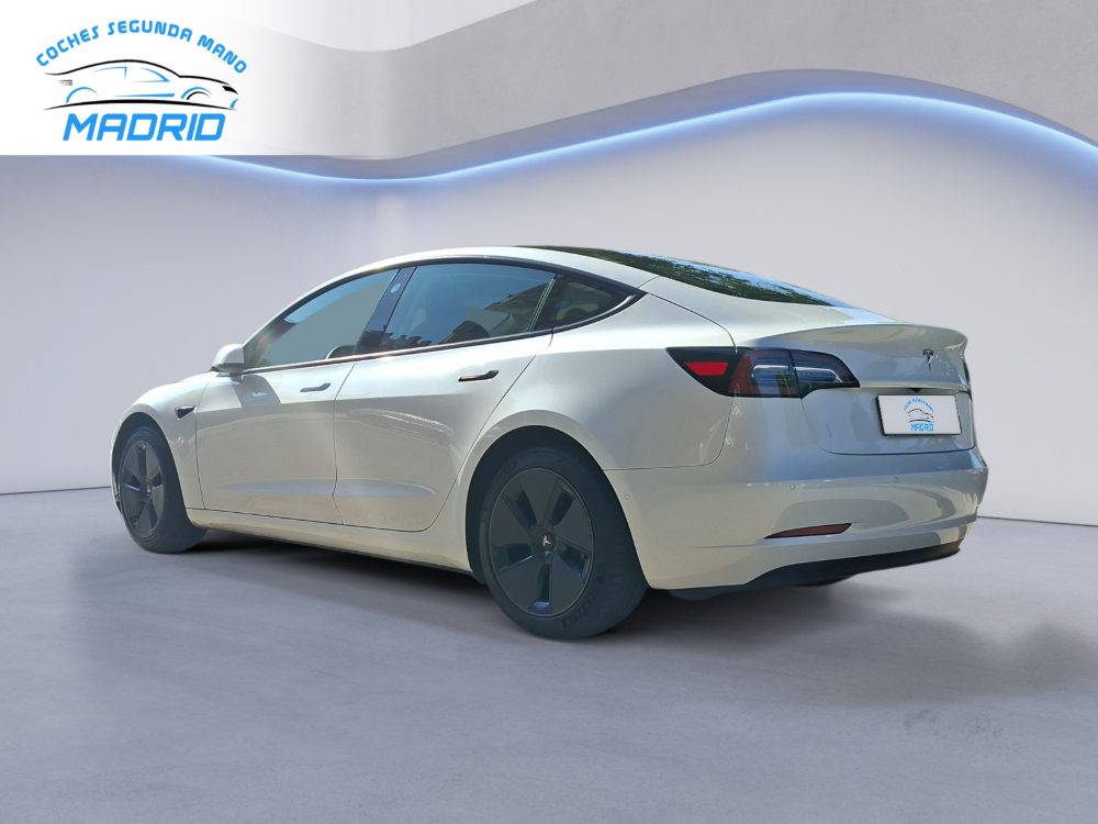 Tesla Model 3 Basis RWD foto 4