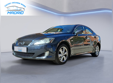 Lexus - IS200