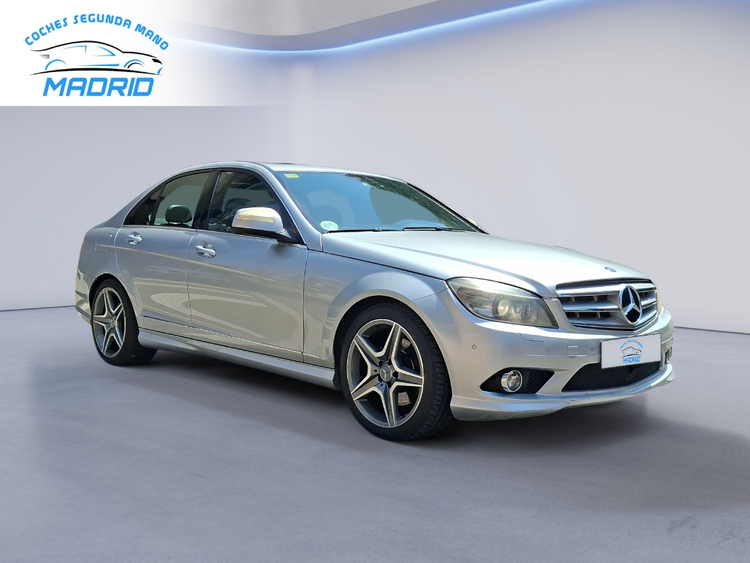 Mercedes-Benz Clase C C 320 CDI (204.022) foto miniatura
