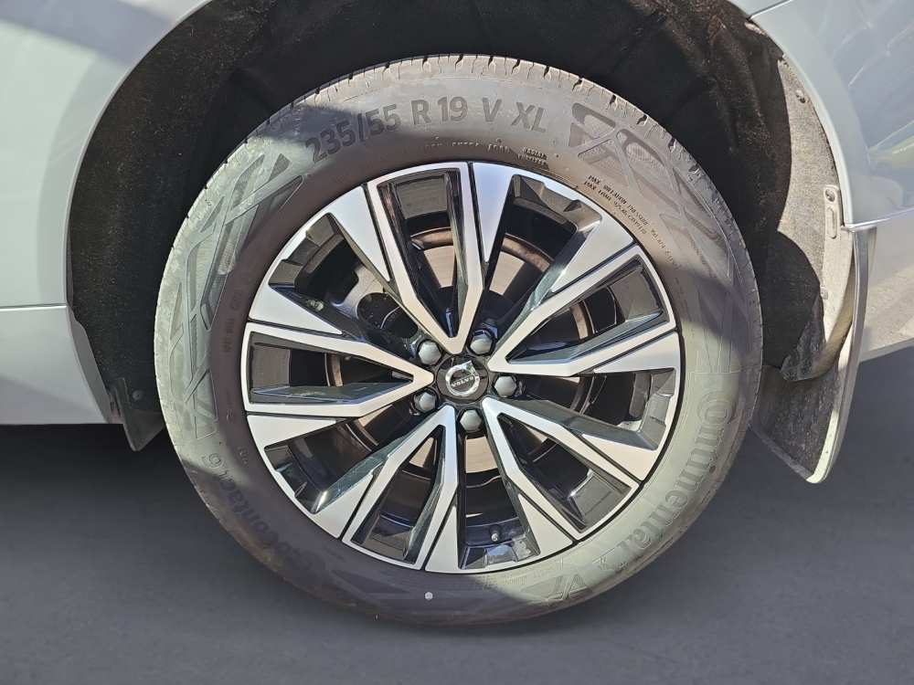 Volvo XC60 Plus Dark 2WD foto 15