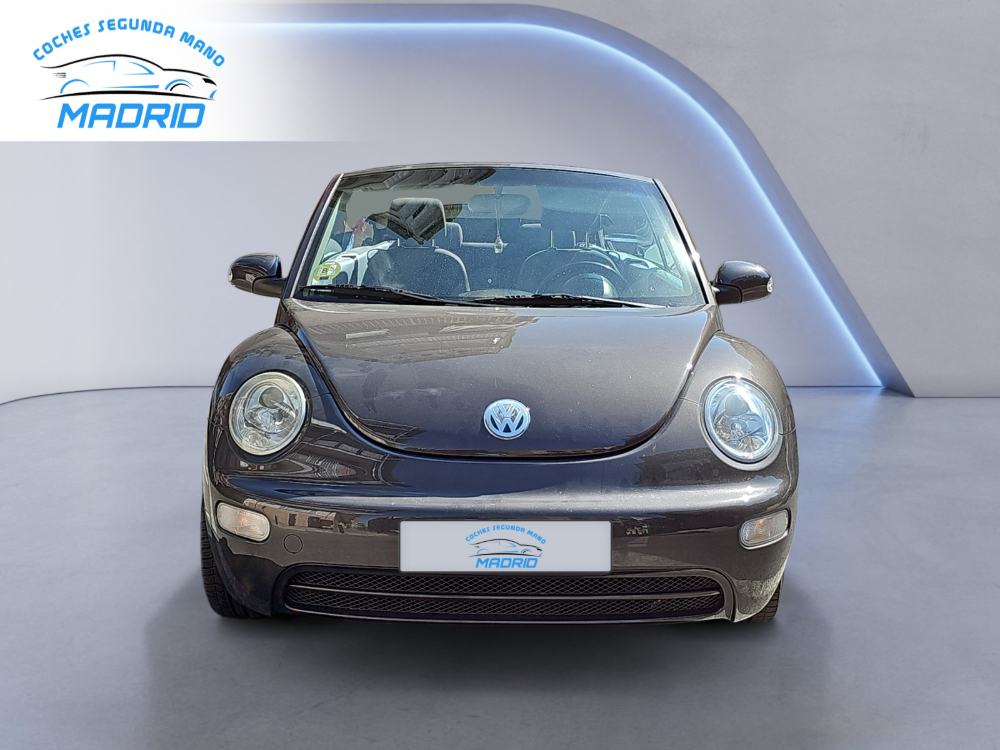 Volkswagen New Beetle 1.6 foto 9
