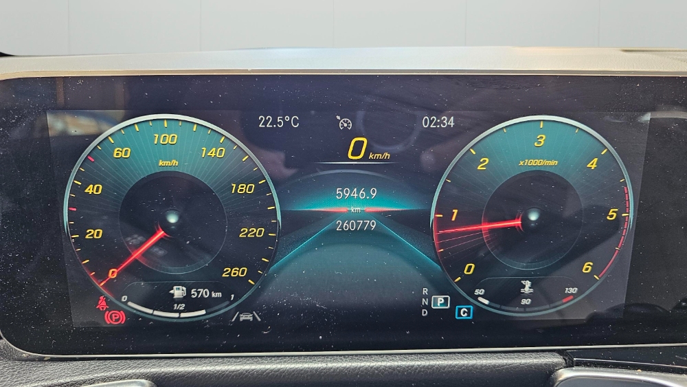 MERCEDES-BENZ GLB 200 200 foto 14