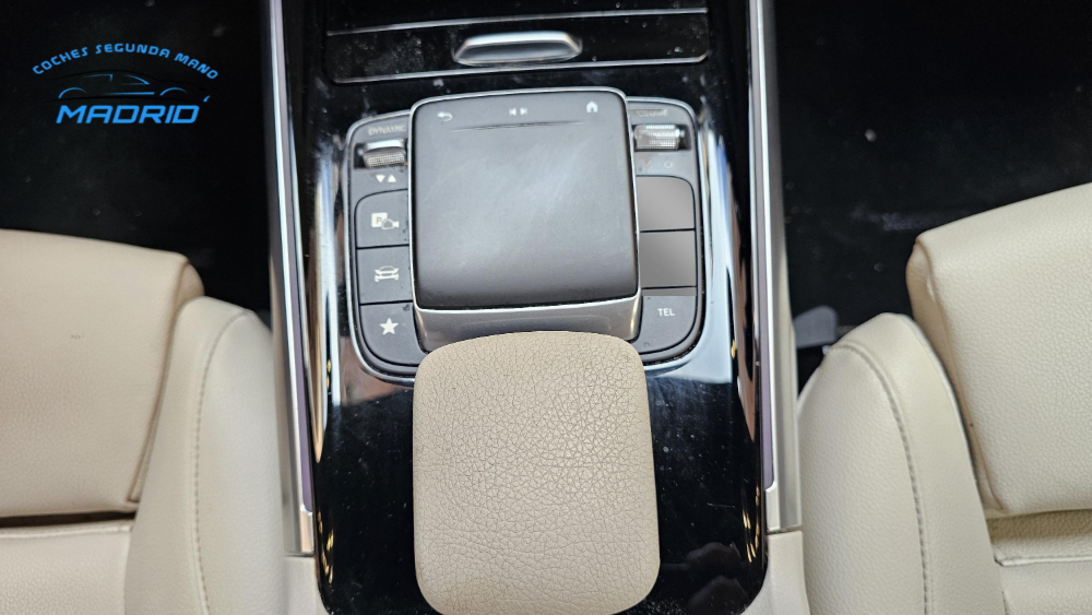 MERCEDES-BENZ GLB 200 200 foto 10