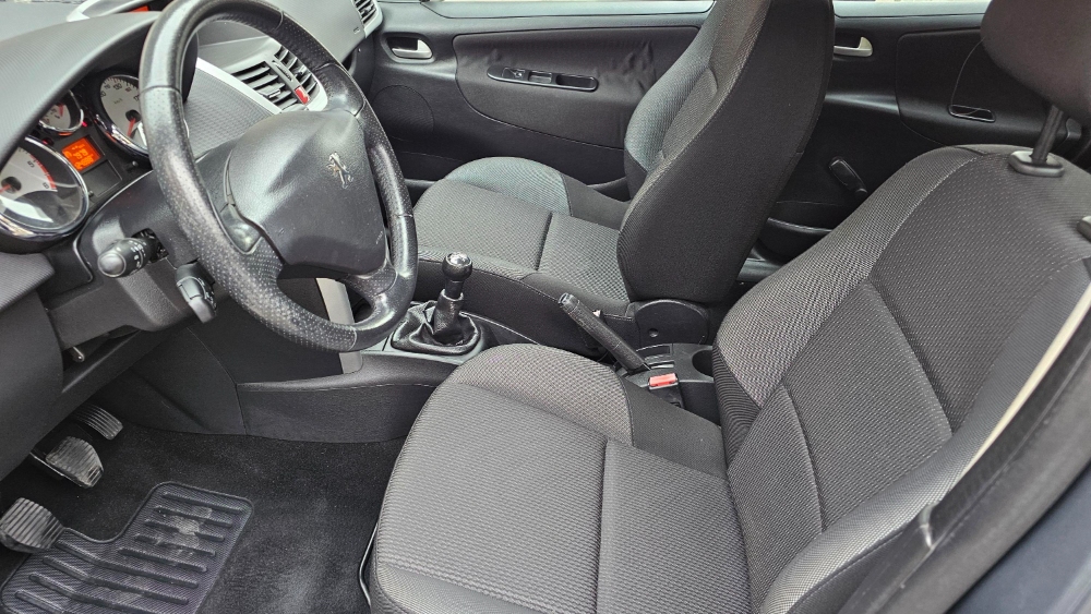 Peugeot 207 Active foto 6