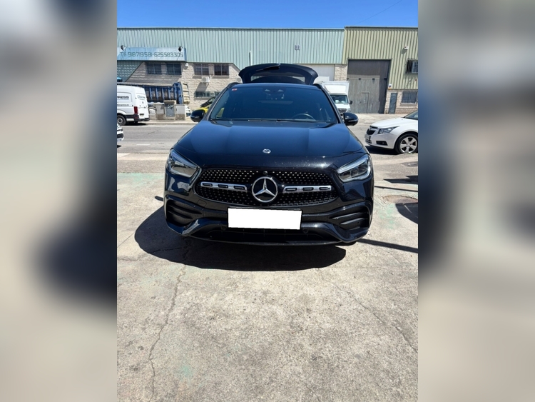 Mercedes-Benz Clase GLA GLA 250 e (247.786) foto miniatura